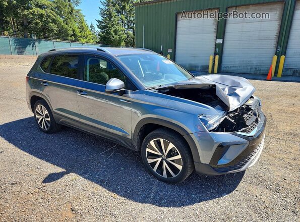 3VVSX7B28RM063497 2024 VOLKSWAGEN TAOS Серый Передняя правая четверть