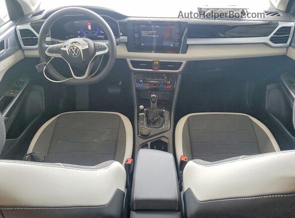 3VVUC7B28TM076911 2026 VOLKSWAGEN TAOS White Dashboard view