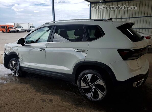 3VVUC7B28TM076911 2026 VOLKSWAGEN TAOS White Rear left