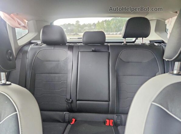 3VVUC7B2XTM024714 2026 VOLKSWAGEN TAOS Blue Вид задніх сидінь
