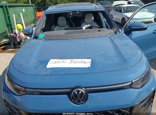 3VVUW7RM6TM070328 2026 VOLKSWAGEN TIGUAN Blue Rear view