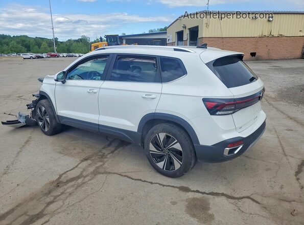 3VVVC7B24SM083163 2025 VOLKSWAGEN TAOS White Trasero izquierdo