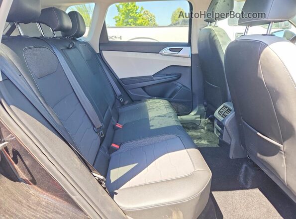 3VVVC7B26SM008156 2025 VOLKSWAGEN TAOS Черный Вид задней части салона