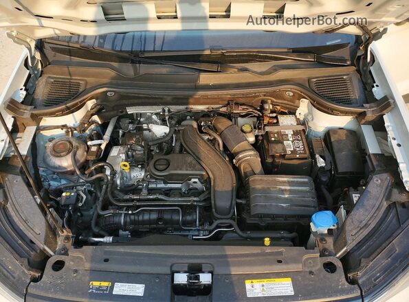 3VVVC7B28SM034550 2025 VOLKSWAGEN TAOS Blue Вид підкапотного простору
