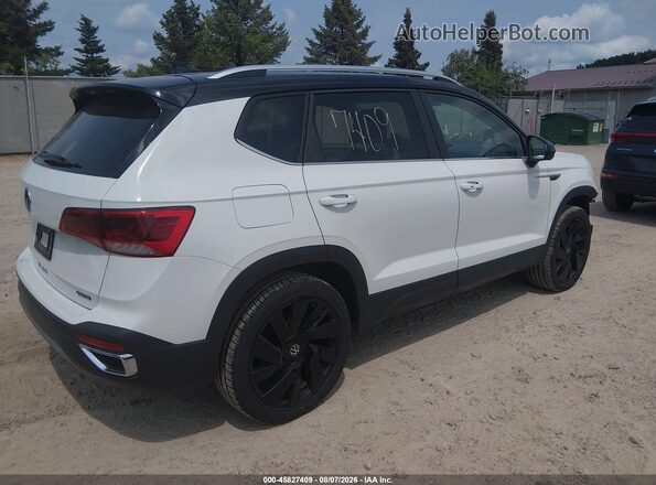 3VVVX7B22RM021422 2024 VOLKSWAGEN TAOS White Задня права чверть