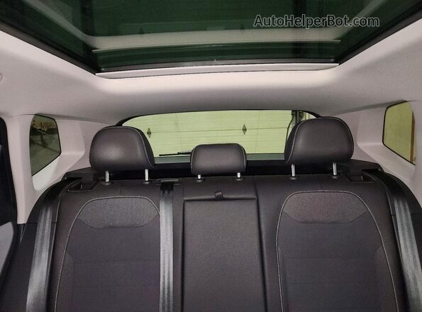 3VVVX7B23RM065431 2024 VOLKSWAGEN TAOS Blue Widok tylnych siedzeń