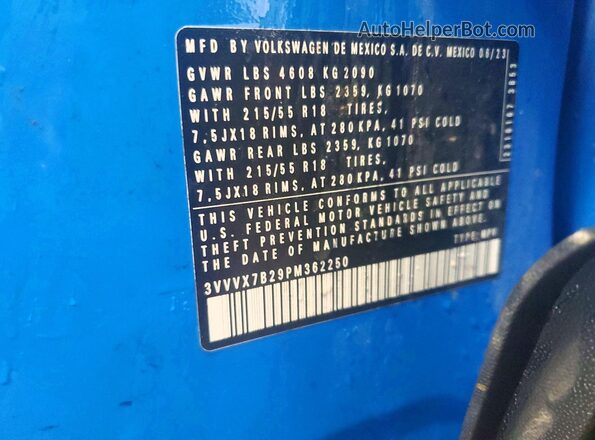 3VVVX7B29PM362250 2023 VOLKSWAGEN TAOS Blue Панорамний вид салону 360°