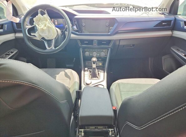 3VVVX7B2XRM033883 2024 VOLKSWAGEN TAOS Silver Widok deski rozdzielczej