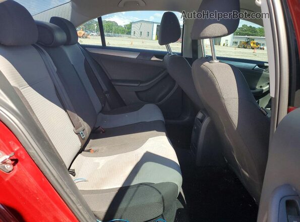 3VW167AJ9HM322290 2017 VOLKSWAGEN JETTA Red Widok tylnych siedzeń