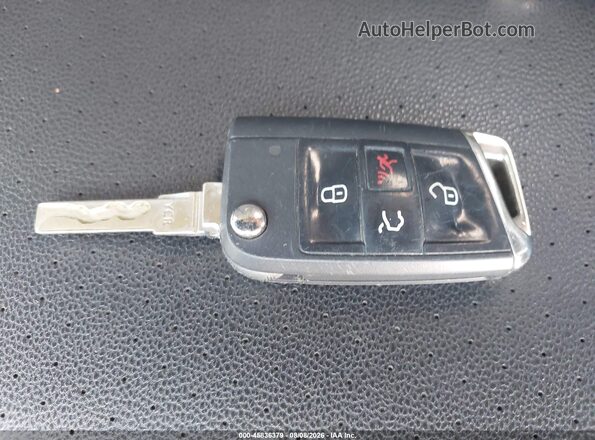 3VW217AU9HM023749 2017 VOLKSWAGEN GOLF Gray Widok deski rozdzielczej