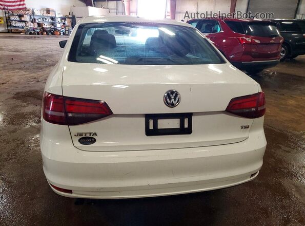 3VW2B7AJ2HM205151 2017 VOLKSWAGEN JETTA White Widok z tyłu