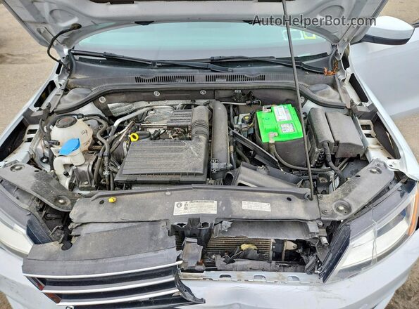 3VW2B7AJ4JM217467 2018 VOLKSWAGEN JETTA Серый Вид задней части салона