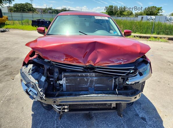 3VW2B7AJ5HM396743 2017 VOLKSWAGEN JETTA Красный Вид спереди