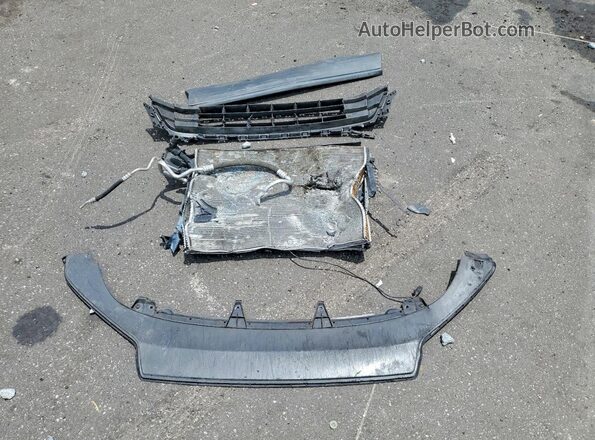 3VW2B7AJ6HM225595 2017 VOLKSWAGEN JETTA Белый Вид подкапотного пространства