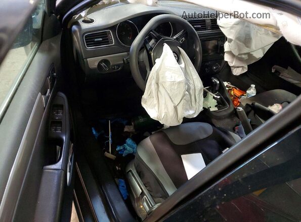 3VW2B7AJ6HM228870 2017 VOLKSWAGEN JETTA Gray Dashboard view