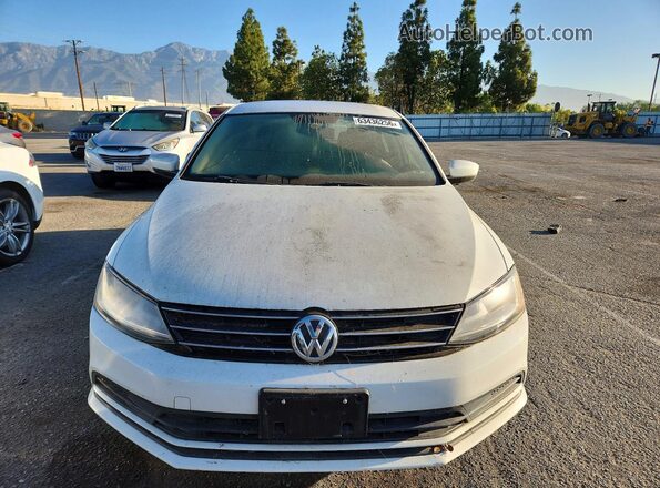 3VW2B7AJ7HM215450 2017 VOLKSWAGEN JETTA White Widok z przodu