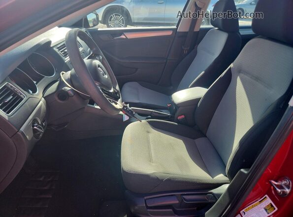 3VW2B7AJ8HM314469 2017 VOLKSWAGEN JETTA Burgundy Widok wnętrza z przodu