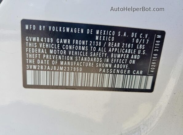 3VW2B7AJ8JM237950 2018 VOLKSWAGEN JETTA White Widok komory silnika
