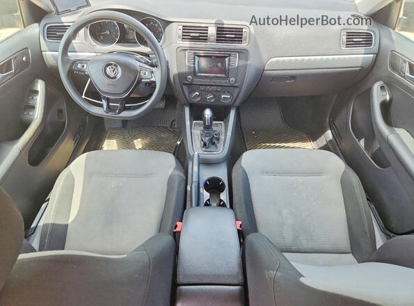 3VW2B7AJ9JM229081 2018 VOLKSWAGEN JETTA Black Вид панелі приладів