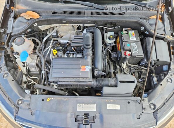 3VW2B7AJ9JM229081 2018 VOLKSWAGEN JETTA Black Вид задньої частини салону