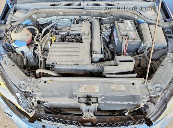 3VW2B7AJXHM202384 2017 VOLKSWAGEN JETTA Blue Widok wnętrza z tyłu