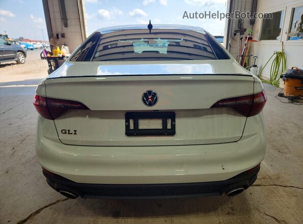 3VW2T7BU7RM007026 2024 VOLKSWAGEN JETTA Белый Вид сзади