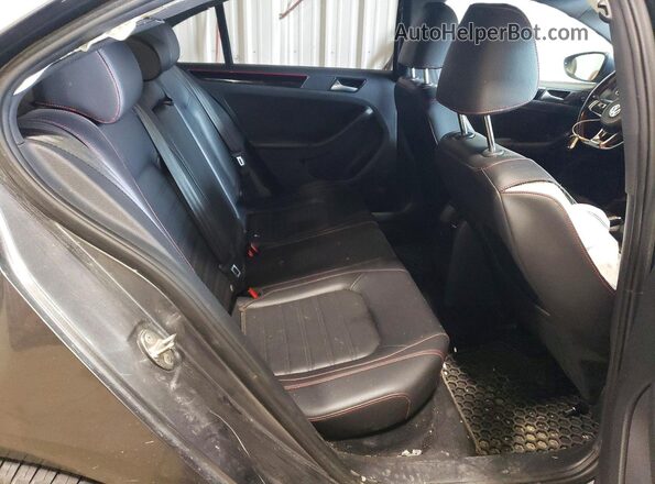3VW4T7AJ1HM331040 2017 VOLKSWAGEN JETTA Gray Rear seats view
