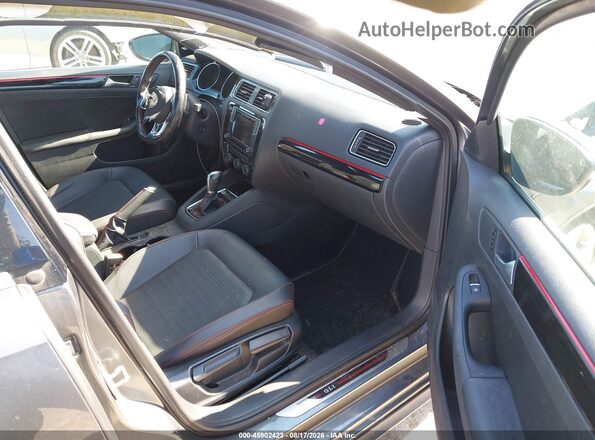 3VW4T7AJ4HM341917 2017 VOLKSWAGEN JETTA Gray Widok wnętrza z przodu