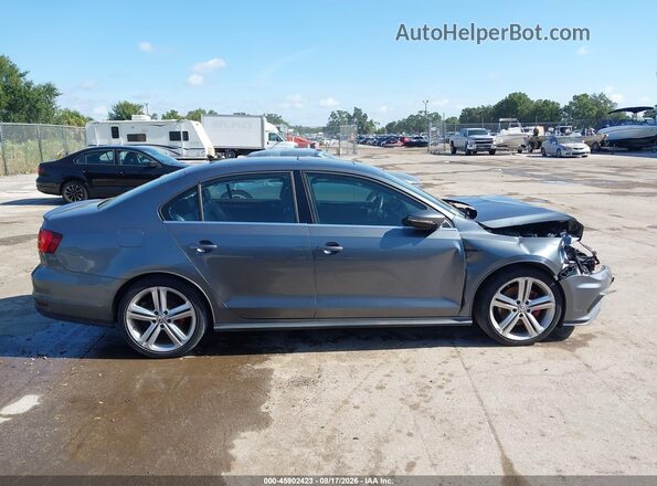 3VW4T7AJ4HM341917 2017 VOLKSWAGEN JETTA Gray Widok wnętrza z tyłu