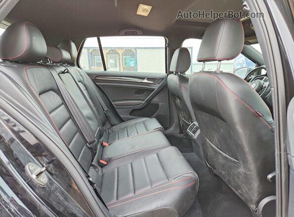 3VW547AU3HM024450 2017 VOLKSWAGEN GTI Черный Вид задних сидений