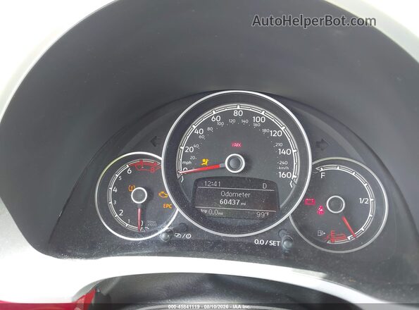 3VW5DAAT3JM516633 2018 VOLKSWAGEN BEETLE Red Vista de los asientos traseros