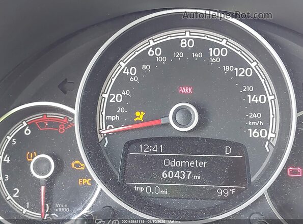 3VW5DAAT3JM516633 2018 VOLKSWAGEN BEETLE Red 