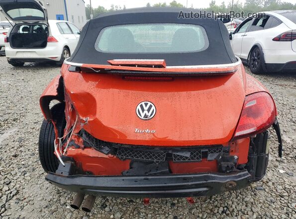3VW5DAAT6JM502368 2018 VOLKSWAGEN BEETLE Orange უკანა ხედი