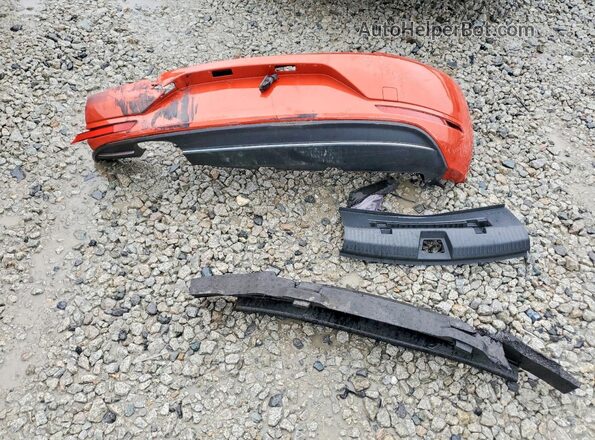 3VW5DAAT6JM502368 2018 VOLKSWAGEN BEETLE Orange ძრავის განყოფილების ხედი