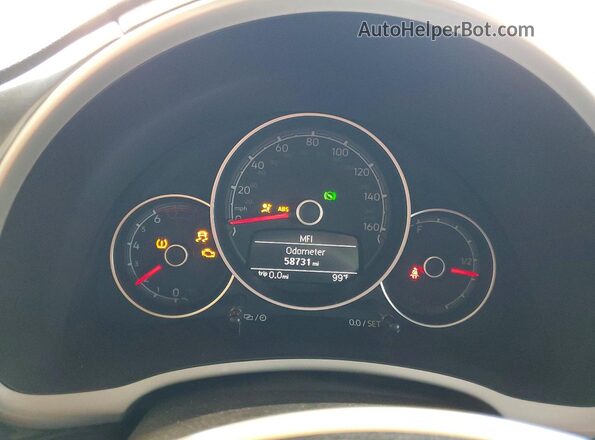 3VW5DAATXJM502227 2018 VOLKSWAGEN BEETLE Gray Widok zestawu wskaźników