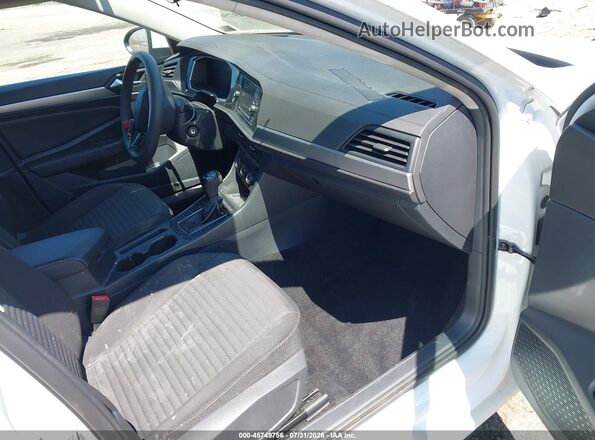 3VW5M7BU3PM010268 2023 VOLKSWAGEN JETTA White Front interior view