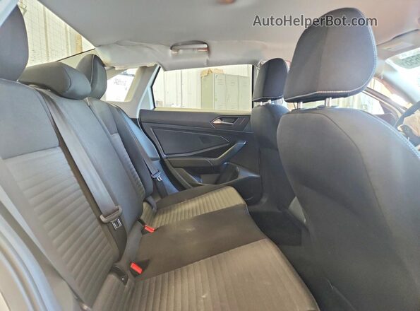 3VW5M7BU4PM051038 2023 VOLKSWAGEN JETTA White Հետևի նստատեղերի տեսք