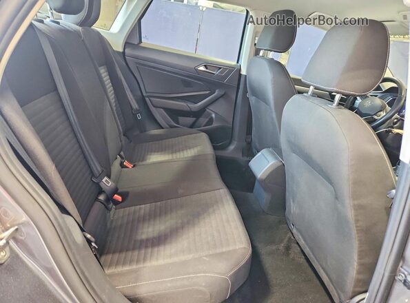 3VW5M7BU5RM043520 2024 VOLKSWAGEN JETTA Gray Widok tylnych siedzeń