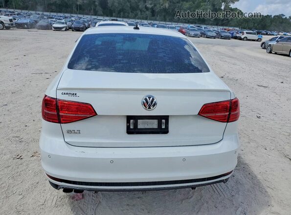 3VW5T7AJ5HM280596 2017 VOLKSWAGEN JETTA Белый Вид сзади