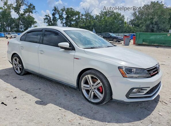3VW5T7AJ5HM280596 2017 VOLKSWAGEN JETTA Белый Передняя правая четверть