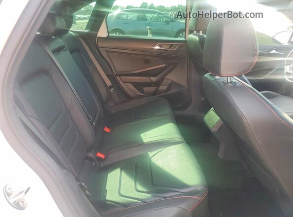 3VW5T7BU4MM006406 2021 VOLKSWAGEN JETTA White Rear seats view