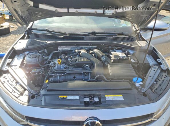 3VW5W7BUXTM040484 2026 VOLKSWAGEN JETTA Silver Widok wnętrza z tyłu