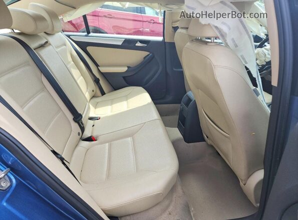 3VW637AJ3GM419563 2016 VOLKSWAGEN JETTA Синий Вид задних сидений