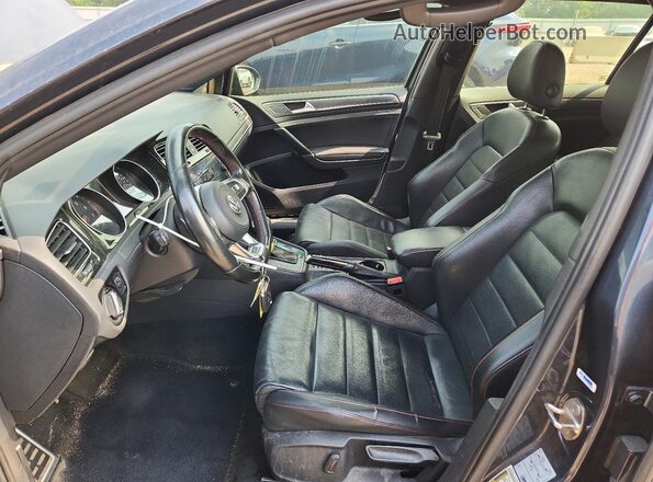 3VW6T7AU8MM005975 2021 VOLKSWAGEN GTI Серый Вид салона спереди