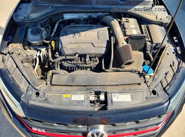 3VW6T7BU9KM247296 2019 VOLKSWAGEN JETTA Черный Вид задней части салона