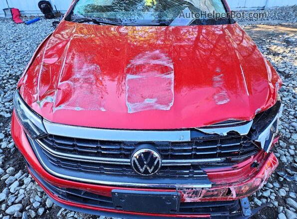 3VW7M7BU0RM095601 2024 VOLKSWAGEN JETTA Красный Вид задней части салона
