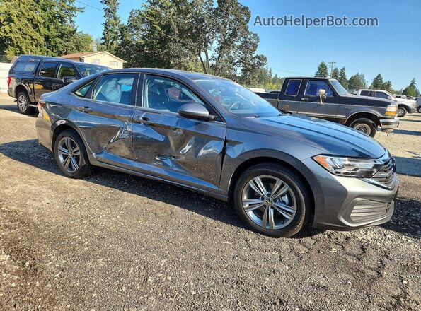 3VW7M7BU3RM018978 2024 VOLKSWAGEN JETTA Серый Передняя правая четверть