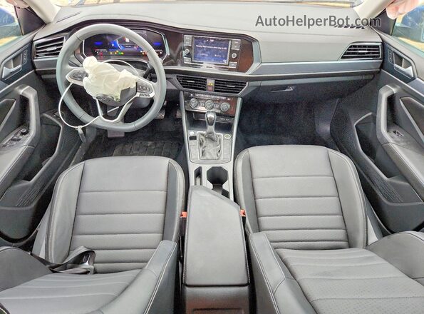 3VW7M7BU4RM067171 2024 VOLKSWAGEN JETTA Blue Widok deski rozdzielczej