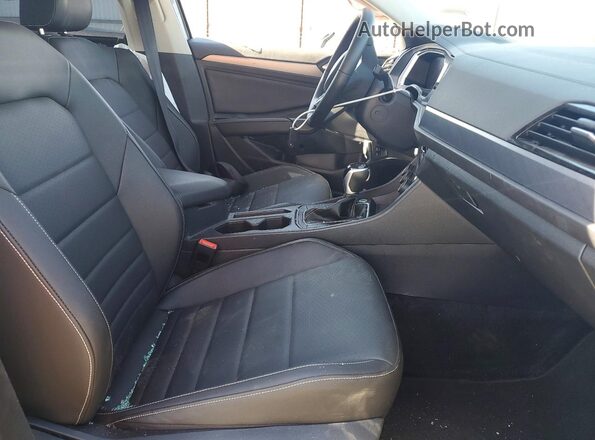 3VW7M7BU4RM079613 2024 VOLKSWAGEN JETTA Серый Вид салона спереди