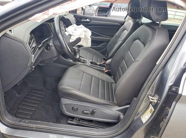 3VW7M7BU5RM026547 2024 VOLKSWAGEN JETTA Gray Вид салону спереду